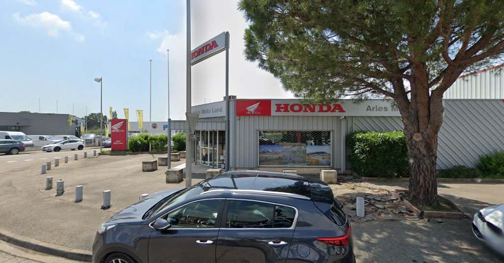 Honda à Arles