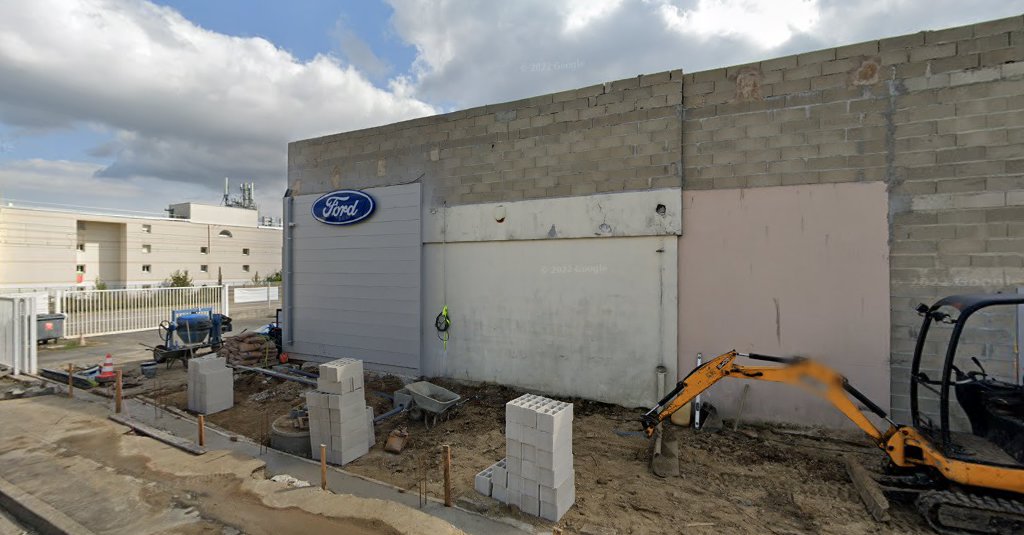 Garage de la Gare Ford à Les Clayes-sous-Bois