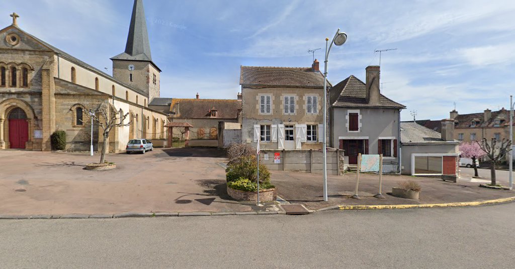Belle Maison De Vacance à Lucenay-lès-Aix (Nièvre 58)