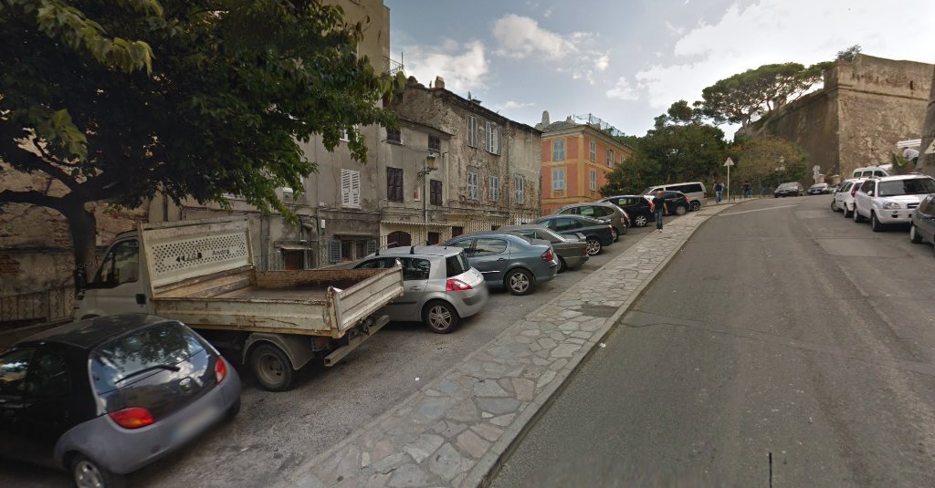 Appartements vue sur le vieux port de Bastia à Bastia ( )