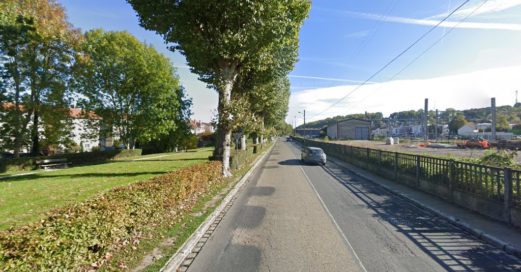 S.N.C.F Sté Nationale des Chemins de Fer Français à Provins (Seine-et-Marne 77)