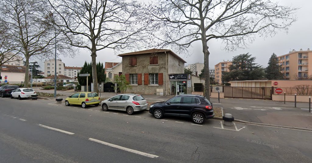 Rh Coiffure Homme à Vénissieux