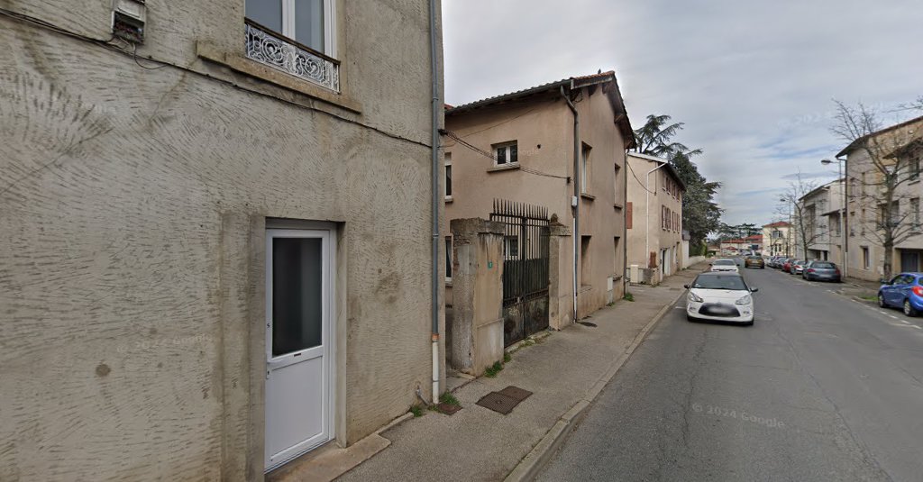 STUDIO NEUF RDC TERRASSE + EXTERIEUR PAYSAGE à Grézieu-la-Varenne (Rhône 69)