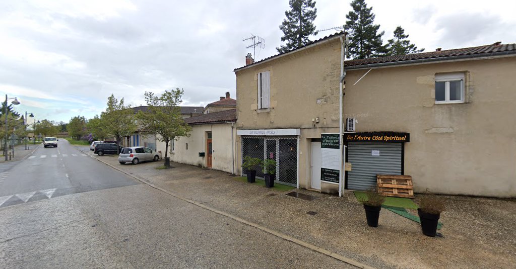 Le Temple D'isis à Preignac