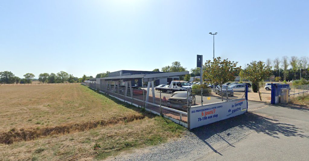 Citroen at SARL GARAGE DU CENTRE à Vitry-en-Charollais