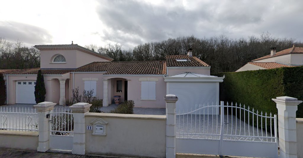 cottage des loriots à Saintes