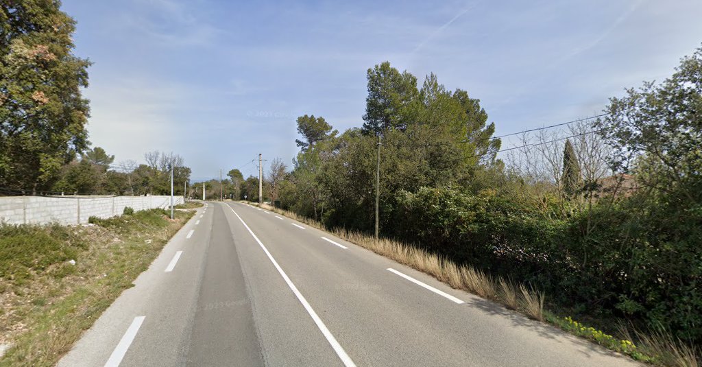 Garage real à Saint-Maximin-la-Sainte-Baume