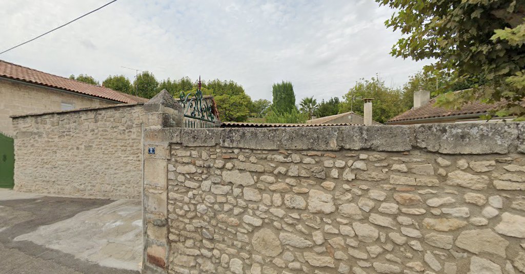 Chicha à Saint-Rémy-de-Provence (Bouches-du-Rhône 13)