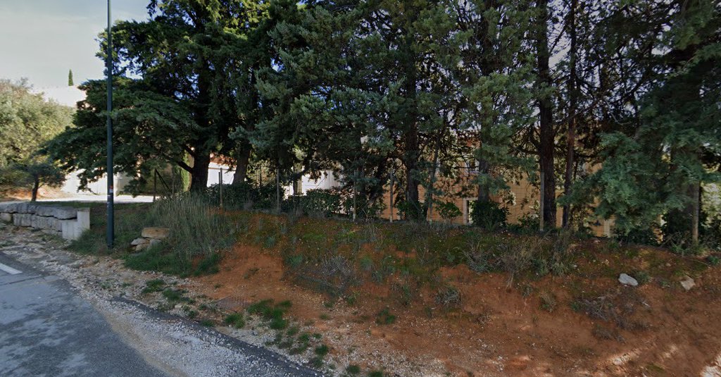 Triangle Immobilier à Roussillon