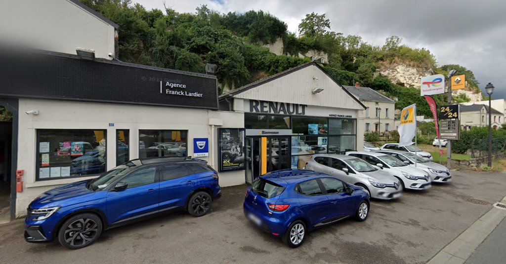 Renault à Montsoreau