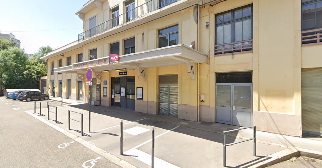 Boutique SNCF à Saint-Étienne