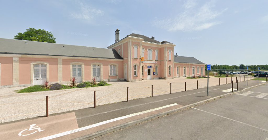 Boutique SNCF à Saint-Yzan-de-Soudiac (Gironde 33)