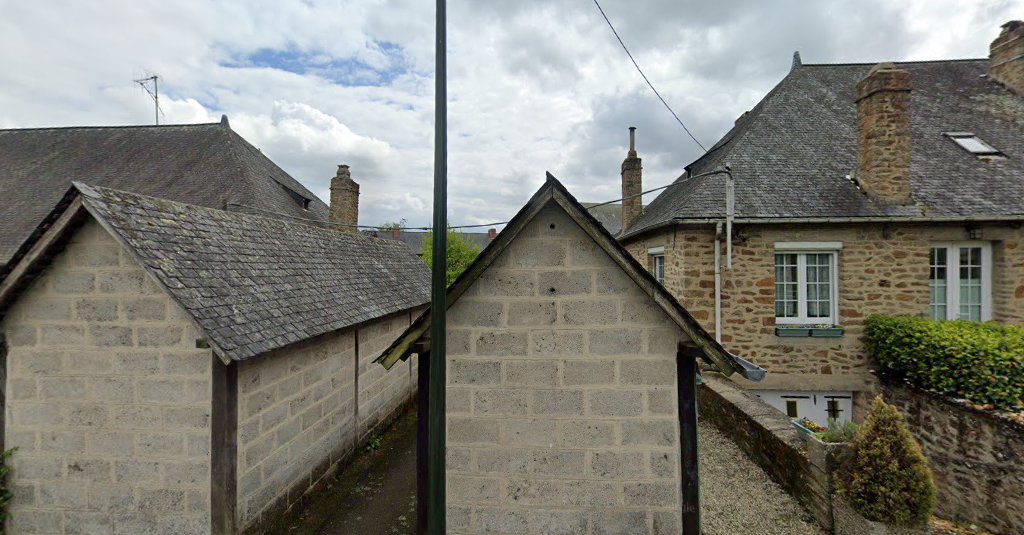 gîte et chambres d'hotes a Fontaine Daniel à Saint-Georges-Buttavent (Mayenne 53)