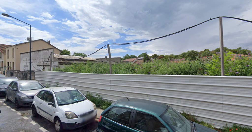 Garage Des Muguets à Saint-Denis