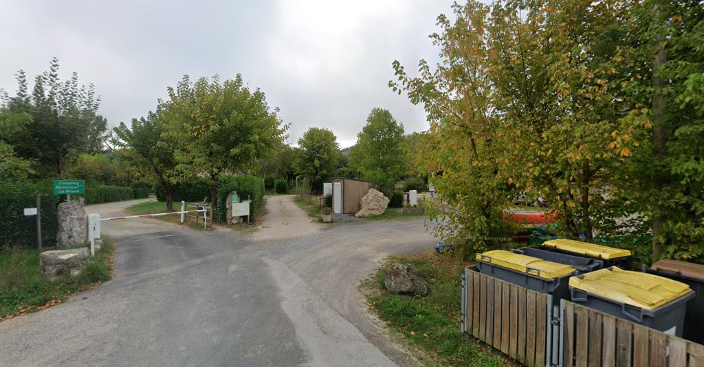 aire de services camping car à Sainte-Eulalie-d'Olt (Aveyron 12)