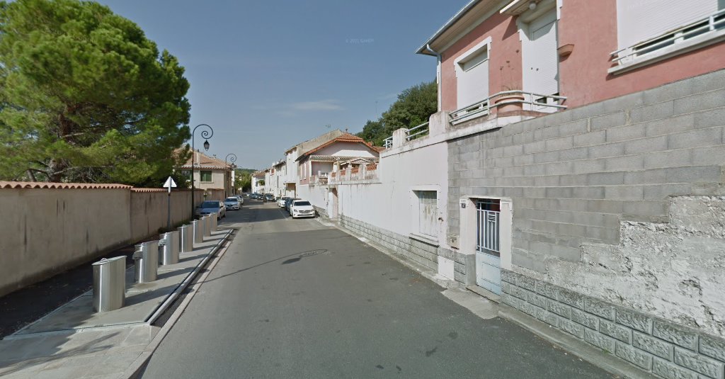 maison bleue piolenc à Piolenc (Vaucluse 84)