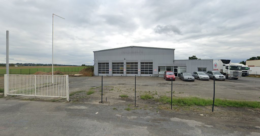 Volvo à Saint-Quentin-sur-le-Homme