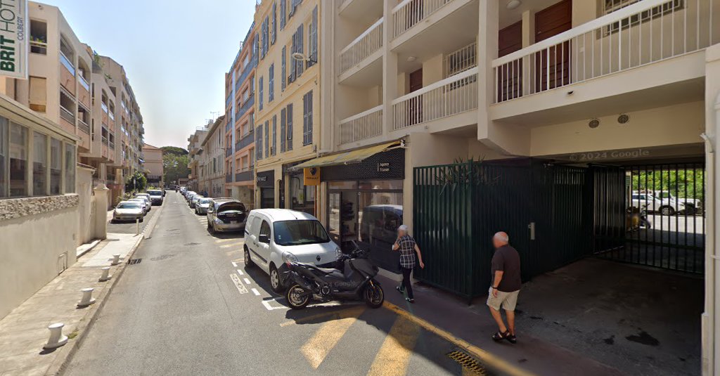 TRIANON GARAGE - Renault à Antibes