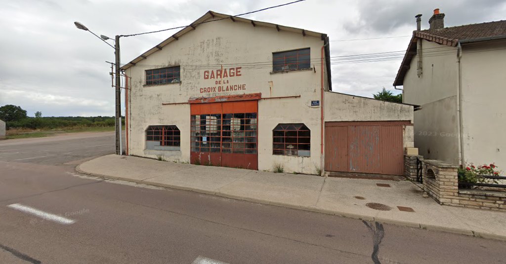 Garage De La Croix Blanche à Arnay-le-Duc (Côte-d'Or 21)