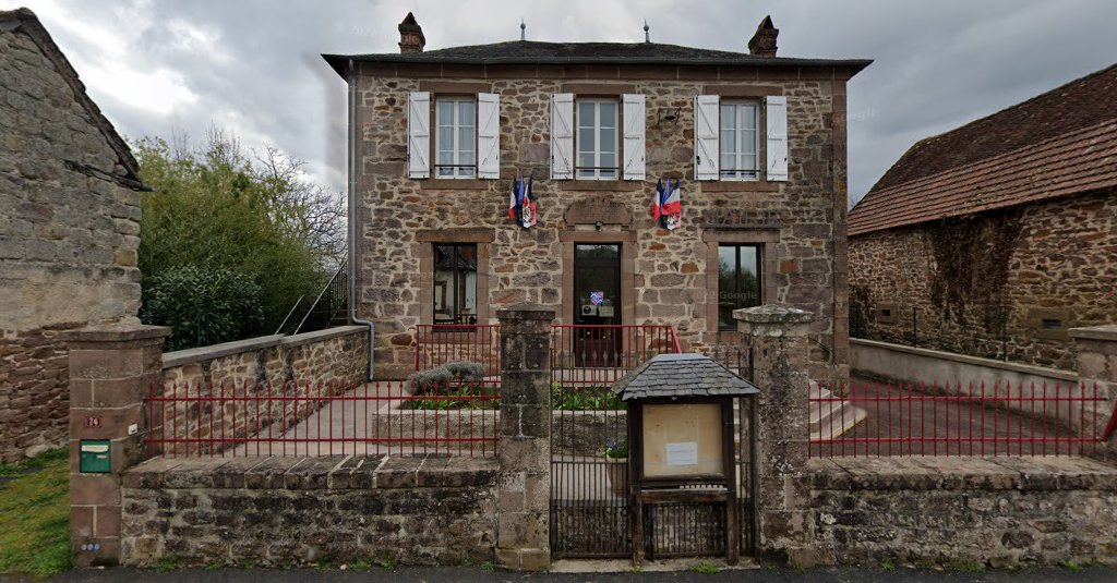 Mairie à Saint-Bazile-de-Meyssac (Corrèze 19)