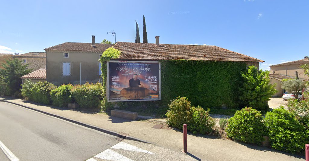 Les Reflets du lac à Entraigues-sur-la-Sorgue (Vaucluse 84)