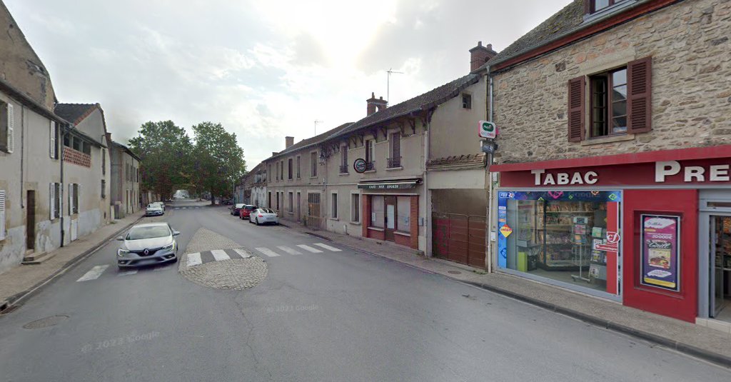 Café Des Sports à Souvigny