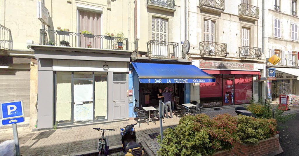 Bar La Taverne Chez Riton 49400 Saumur