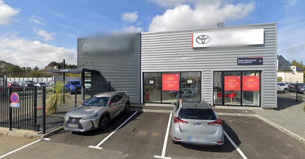 Business Store Toyota Professional St Brieuc à Plérin