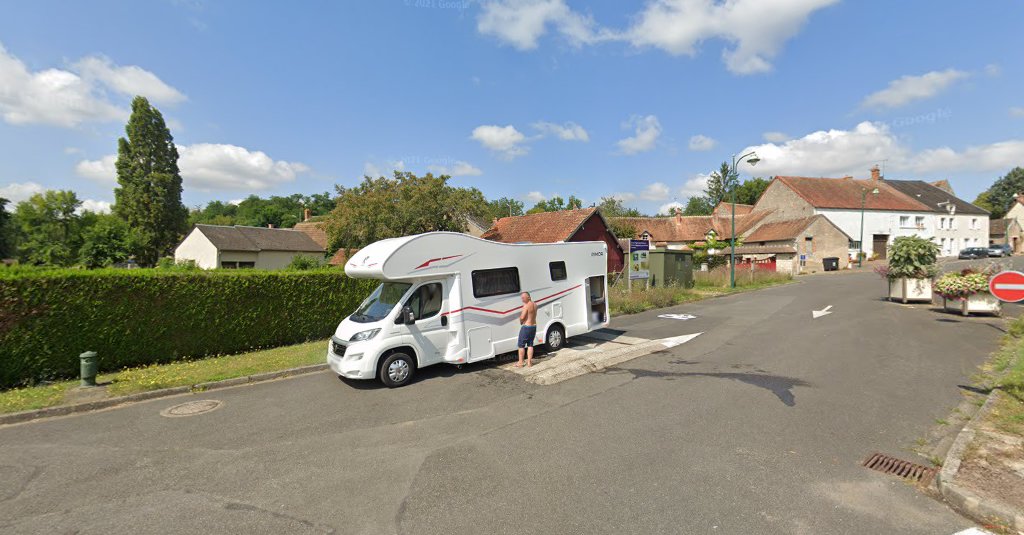aire de services et stationnement camping cars à Boulleret (Cher 18)