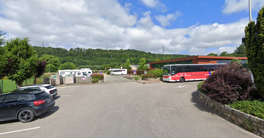 aire de services et stationnement camping cars à Montville
