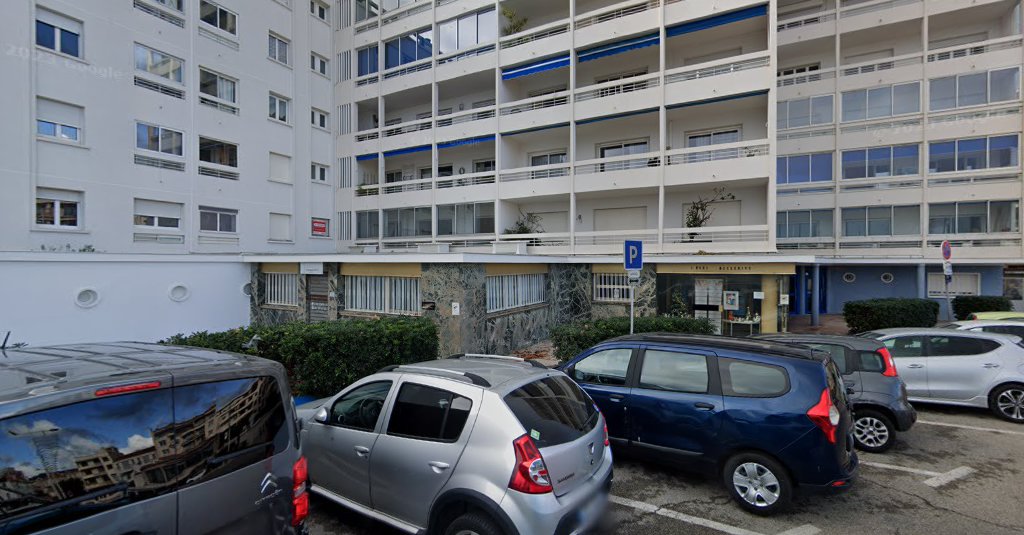Appartement familial pieds dans l eau à Toulon