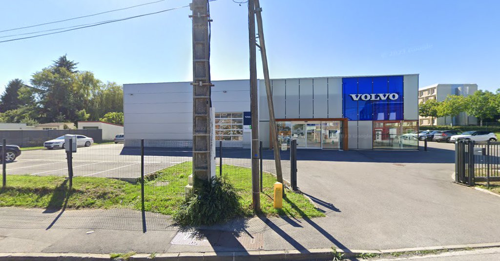 FIRST AUTOMOBILES Volvo à Aulnoy-Lez-Valenciennes