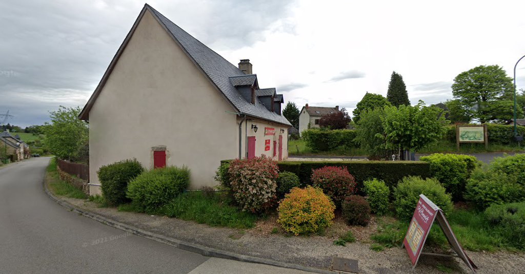Au pommier à Latronche (Corrèze 19)
