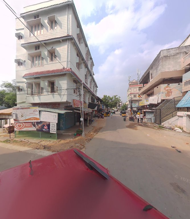 Sri Dhanvantari Medical Shop