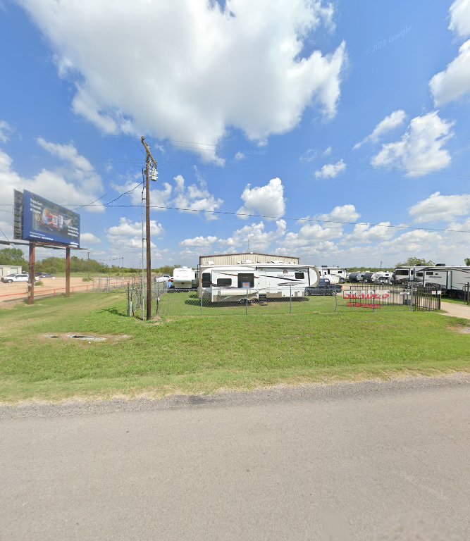 The Camper Connection - Terrell, Texas
