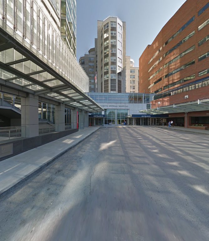 Massachusetts General Hospital: Nephrology Division