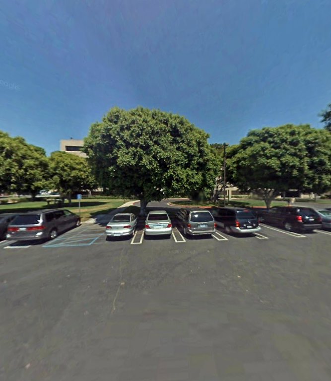 West Anaheim Medical Plaza