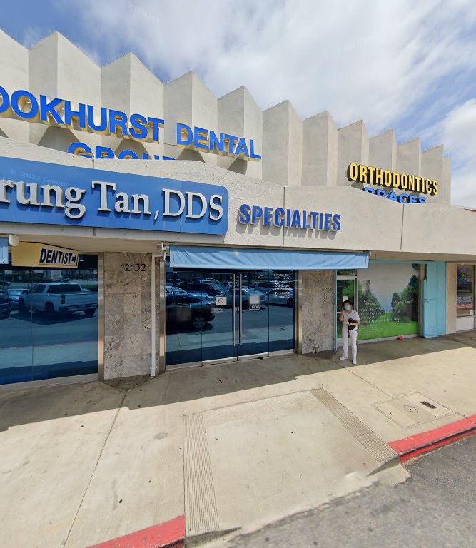 Brookhurst Dental Group Trung Tan, DDS