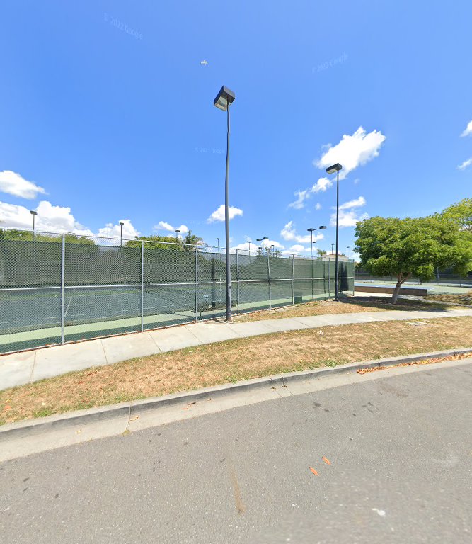 Tennis Courts | Veterans Memorial Park