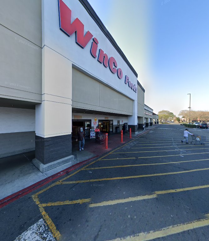 Winco Foods Bakery