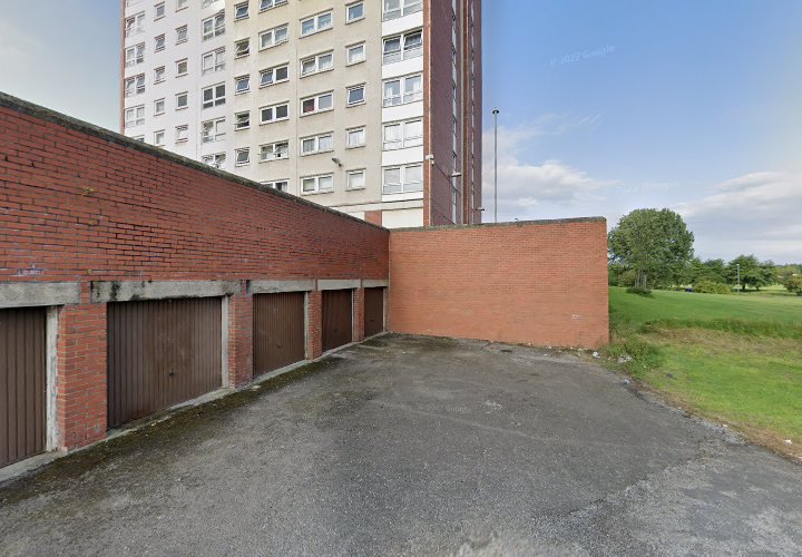 Free property report 24 Parkway Court Leeds LS14 6UT Chimnie Free property report 24 Parkway Court Leeds LS14 6UT Chimnie