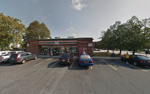Convenience Store «7-Eleven», reviews and photos, 324 Merrick Rd, Rockville Centre, NY 11570, USA