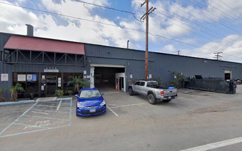 Auto Body Shop «SE Autobody / Collision Center», reviews and photos, 2175 Hancock St, San Diego, CA 92110, USA