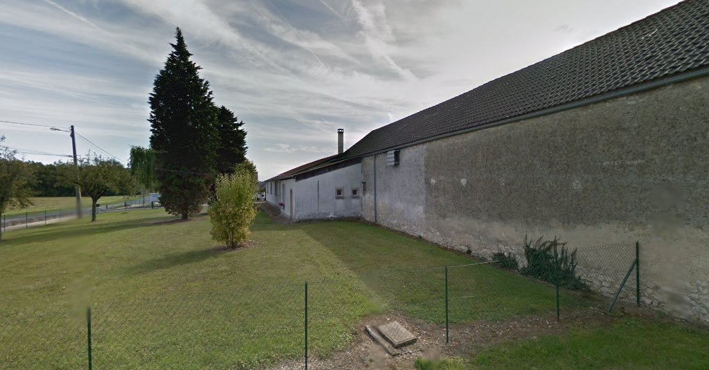 Garage de la colorale à Corquilleroy (Loiret 45)