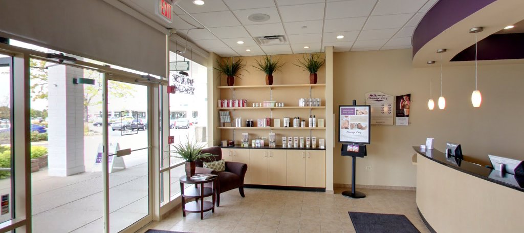 Skin care clinic in Naperville