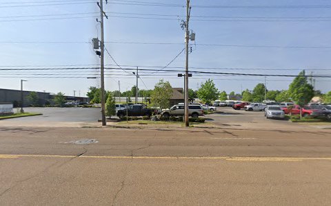 Used Car Dealer «Collierville Auto Center», reviews and photos, 651 W Poplar Ave, Collierville, TN 38017, USA