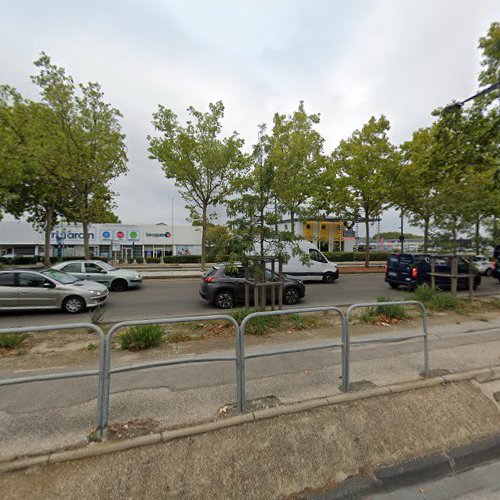 Borne de recharge de véhicules électriques Fiat Languedoc Roussilon Charging Station Nîmes