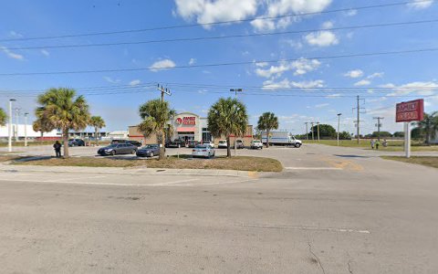 Dollar Store «FAMILY DOLLAR», reviews and photos, 101 NW Ave L, Belle Glade, FL 33430, USA