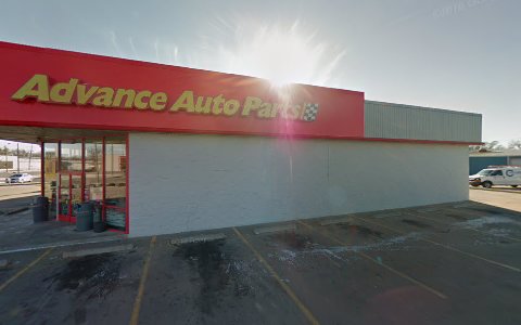 Auto Parts Store «Advance Auto Parts», reviews and photos, 520 S Broadway Blvd, Salina, KS 67401, USA