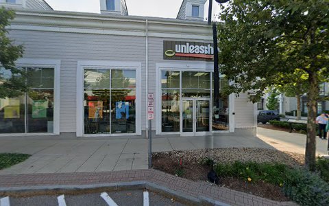 Pet Supply Store «Unleashed by Petco», reviews and photos, 6 Shipyard Dr #1f, Hingham, MA 02043, USA